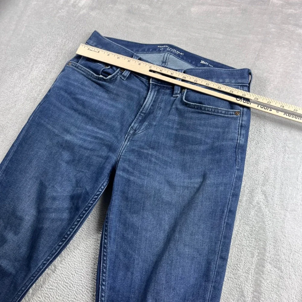 Banana Republic Travel Jean Mens‎ 30x32 Slim Fit Medium Wash Blue Denim Jeans
